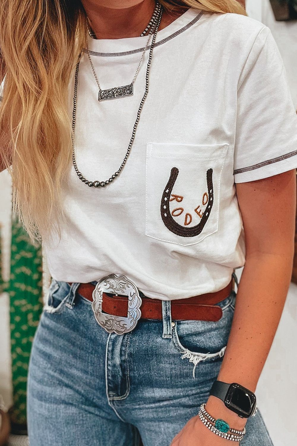 RODEO Horseshoe Embroidered Patch Pocket T-Shirt Hauptbild