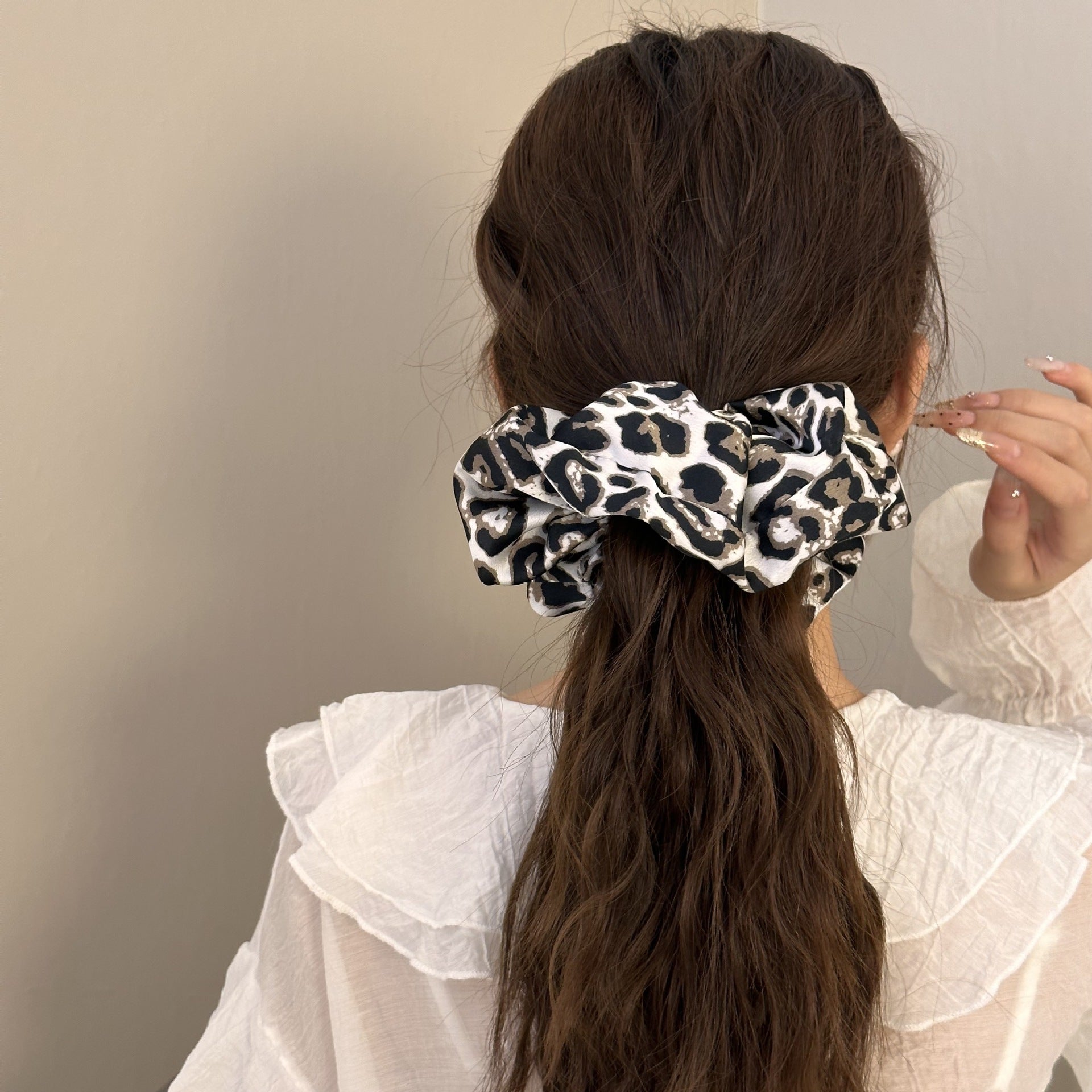 Leopard Elastic Hair Scrunchy - felvior