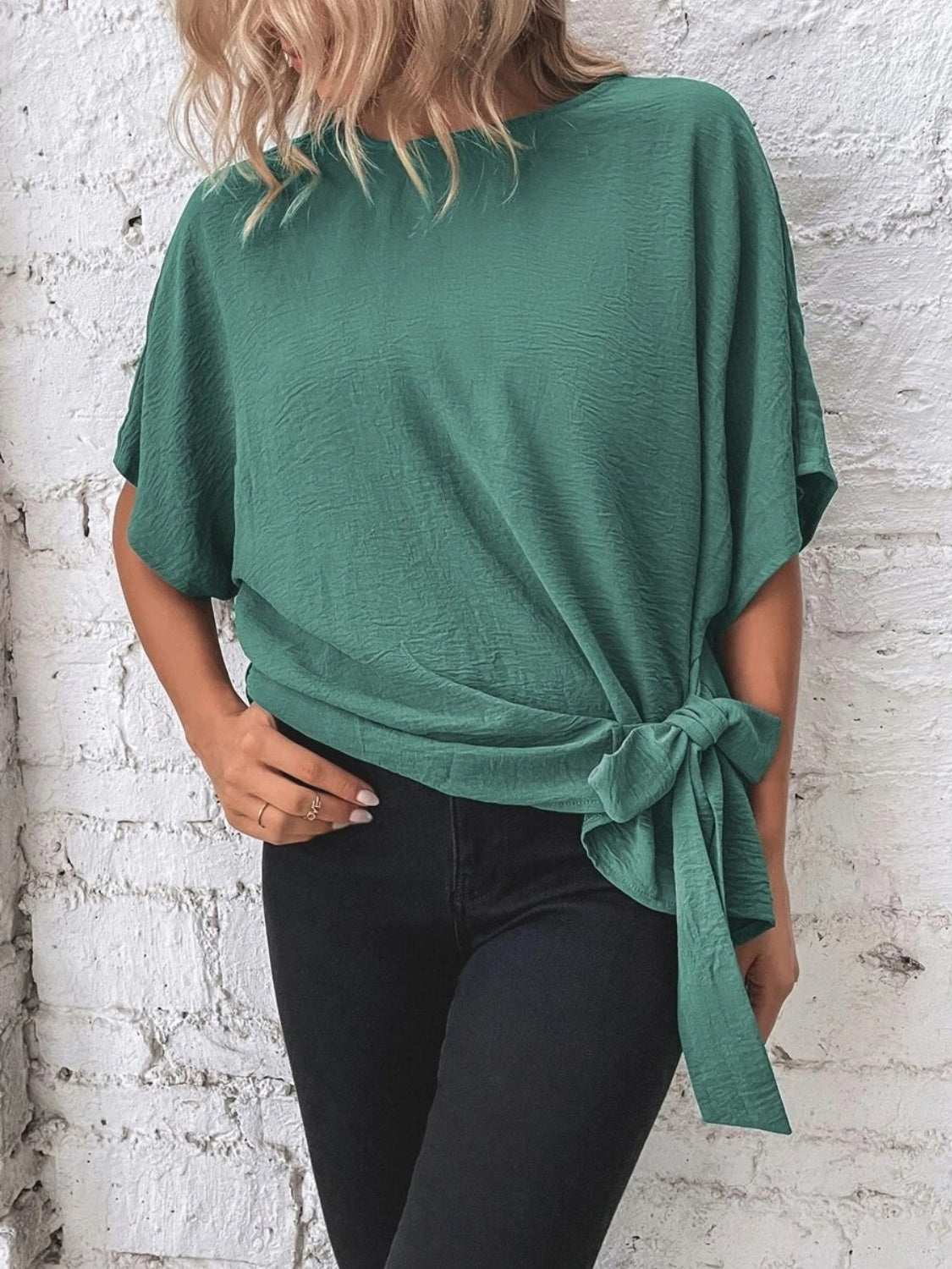 Knotted Round Neck Half Sleeve Blouse - felvior