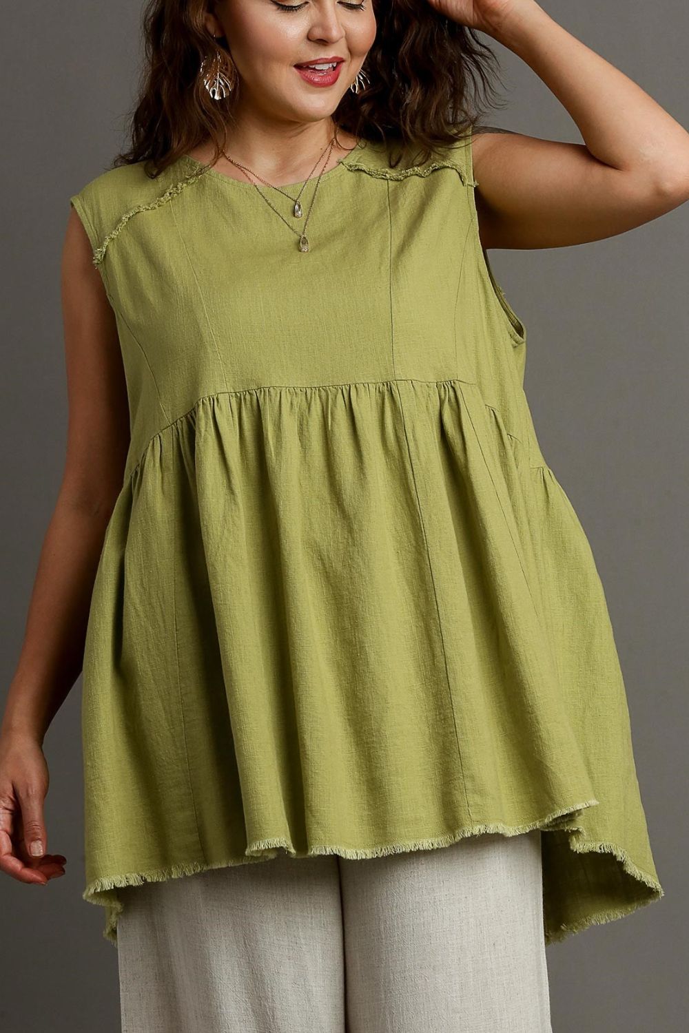 Umgee Full Size Raw Hem Linen Round Neck Sleeveless Top Plus Size