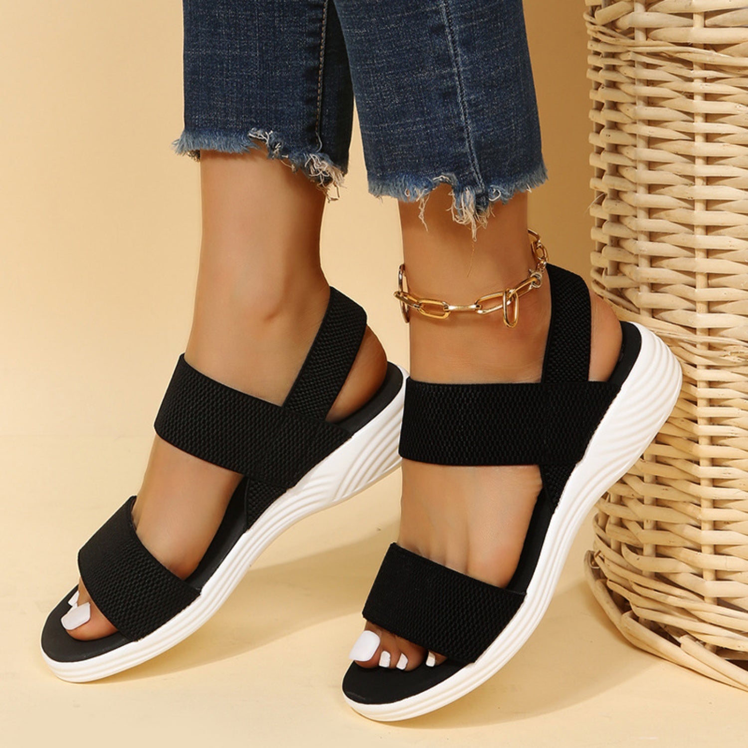 Rubber Open Toe Low Heel Sandals - felvior