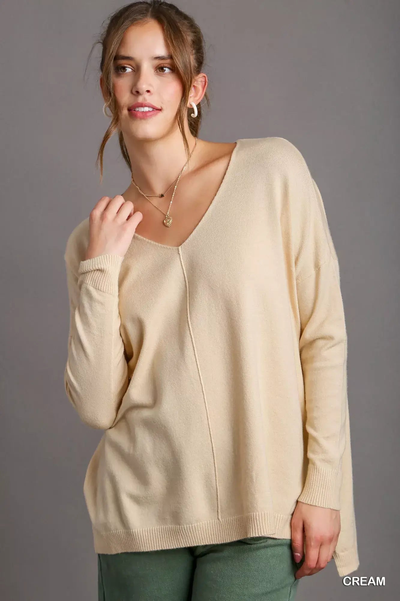 Umgee V-Neck High Low Hem Knit Top with Side Slit Hauptbild