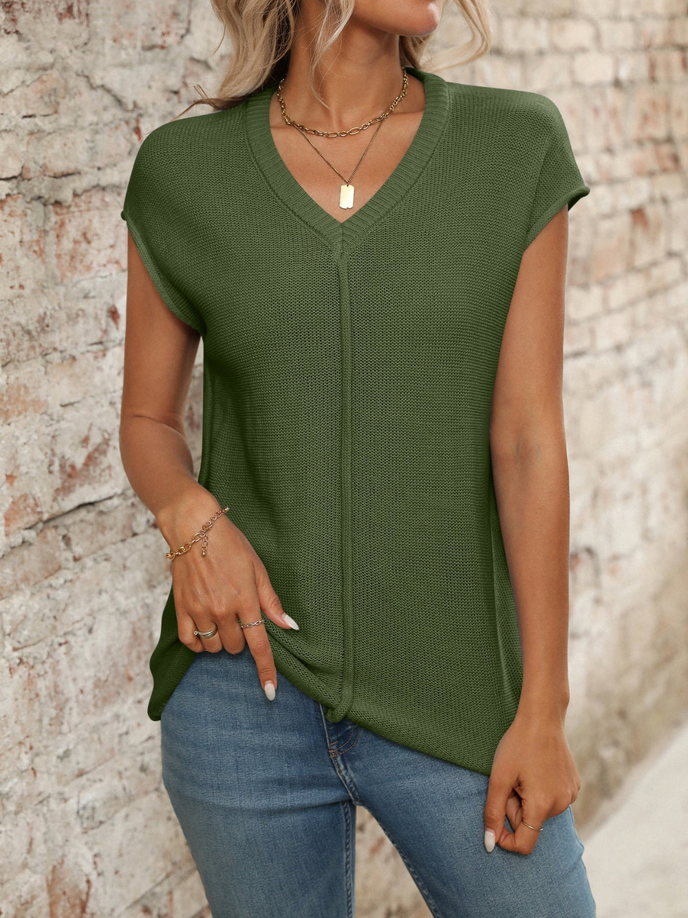 V-Neck Short Sleeve Knit Top
