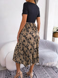 Printed Round Neck Pleated Dress - felvior