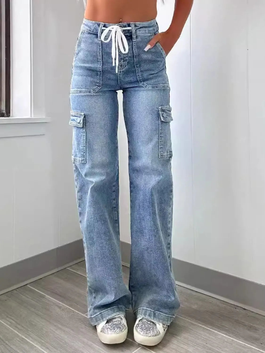 Washed Jeans with Pockets Hauptbild