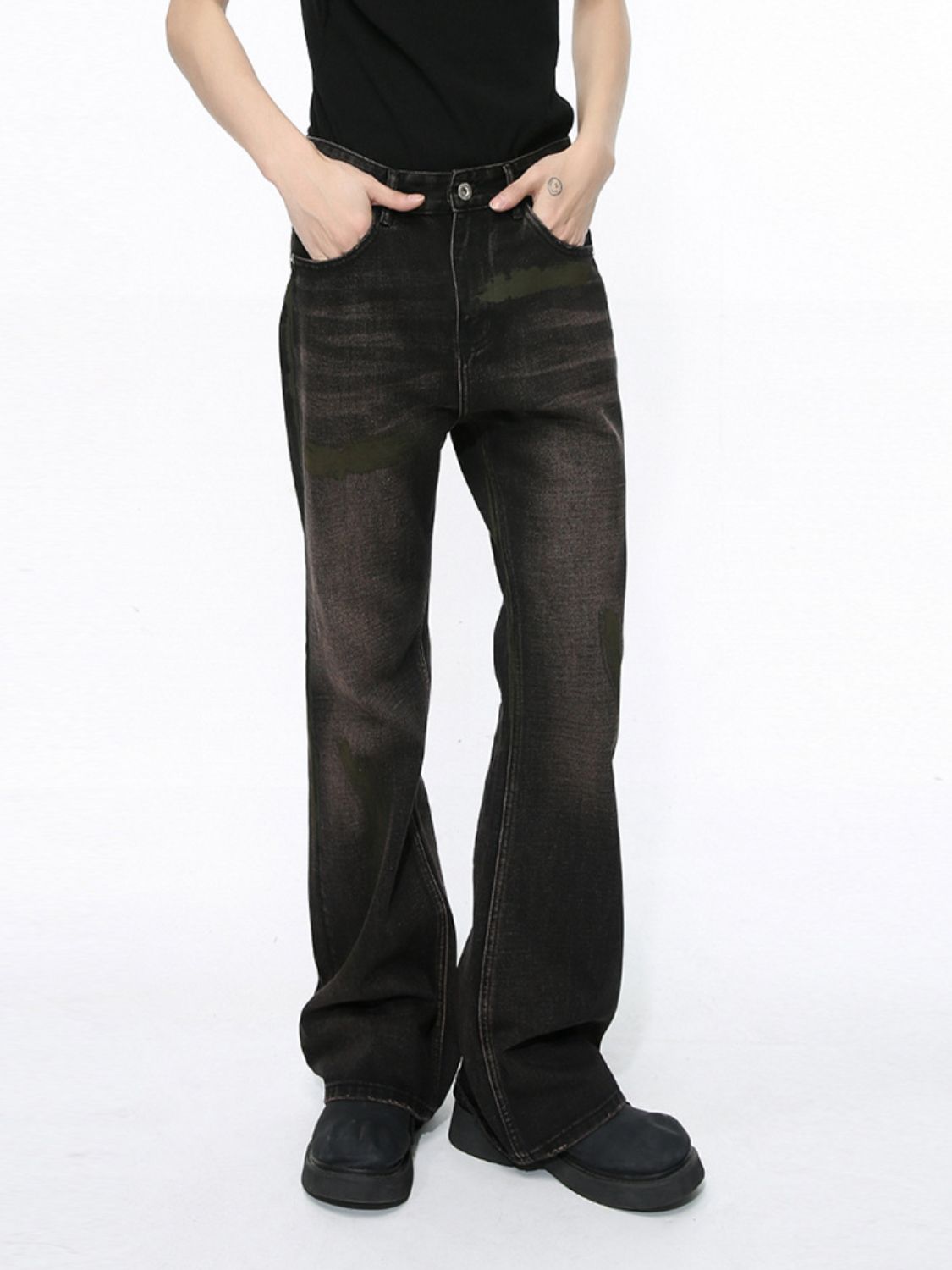Men's Clean Fit Bootcut Jeans with Pockets