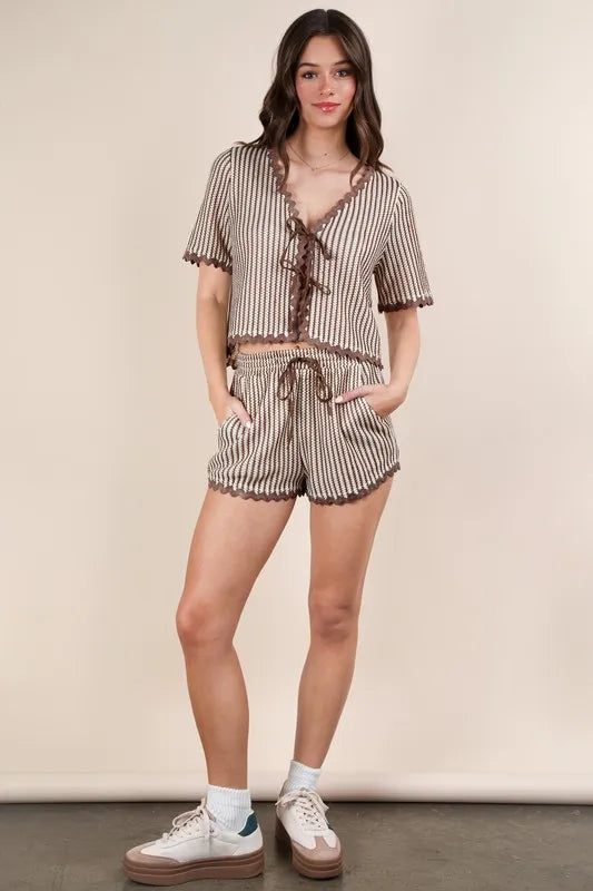 VERY J Wave Trim Detail Knit Top & Shorts Set - felvior