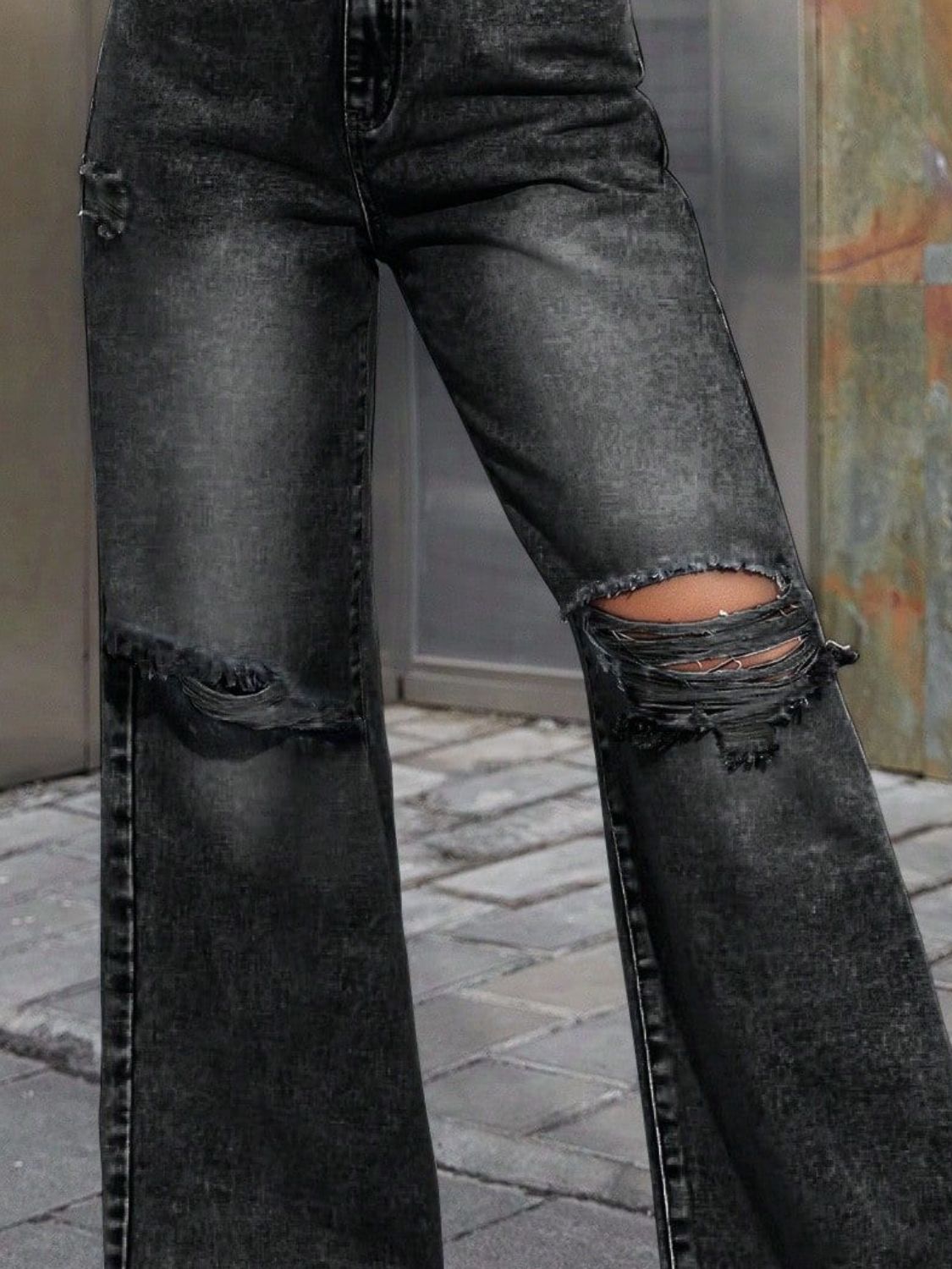 Distressed Wide Leg Jeans with Pockets - felvior