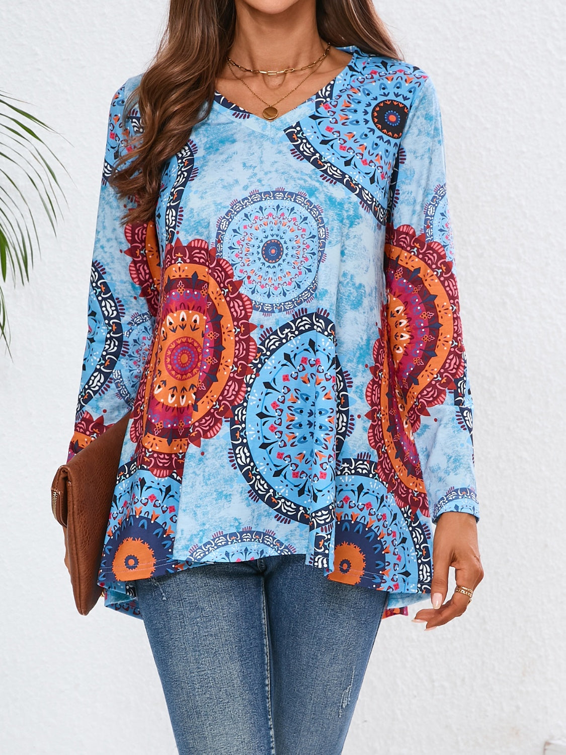 Geometric Printed V-Neck Long Sleeve T-Shirt Main image