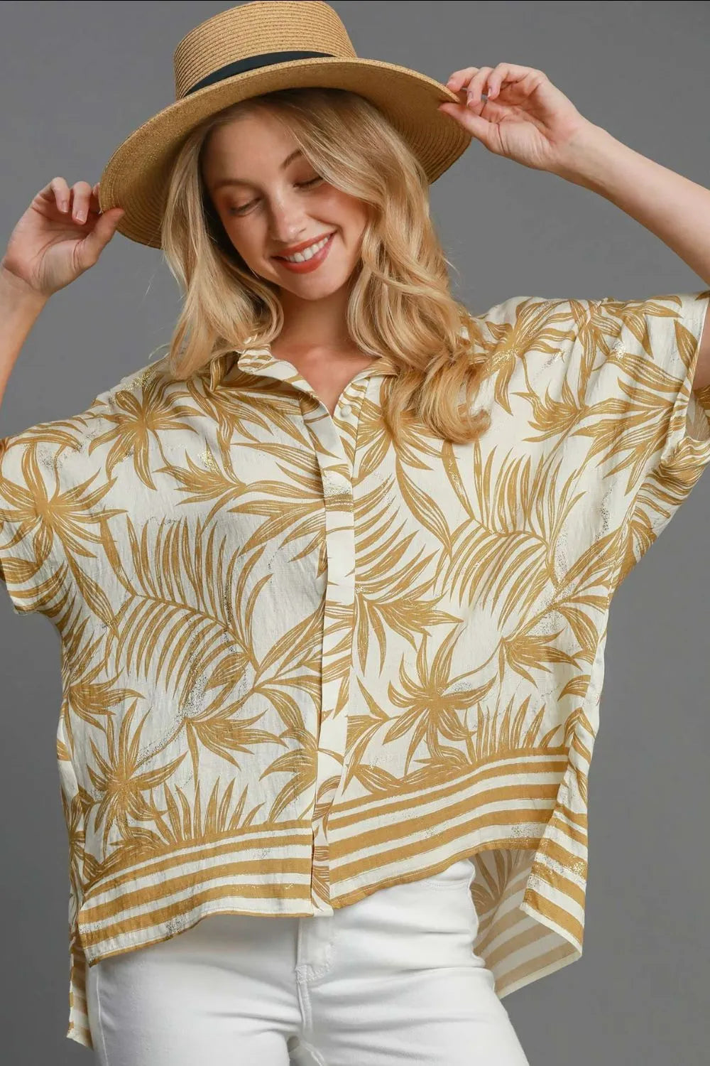 Umgee Full Size Tropical Print Button Down Shirt Plus Size Image principale du produit