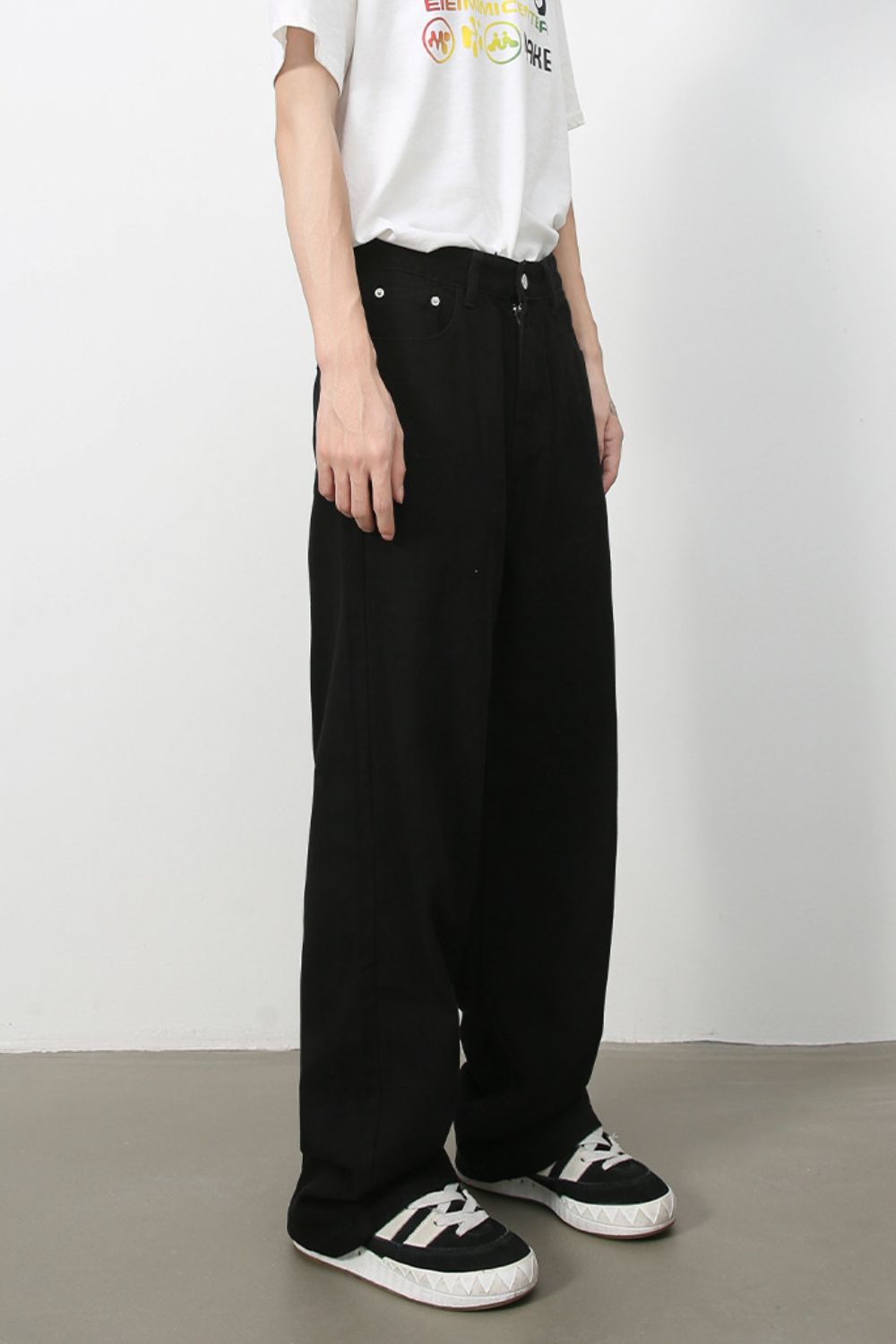 Men's Baggy Jeans with Pockets