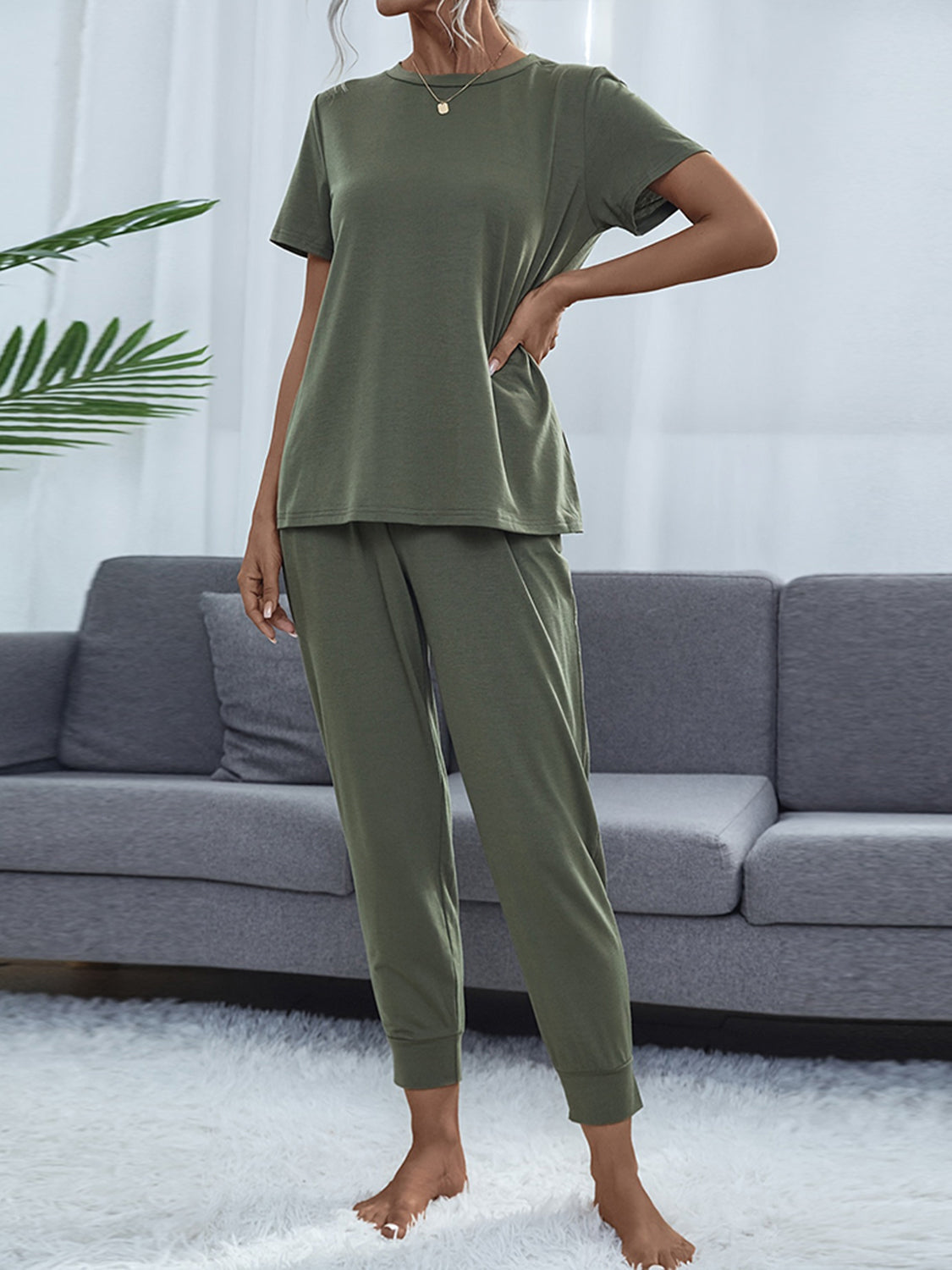 Shiny Round Neck Short Sleeve Top and Pants Set - felvior