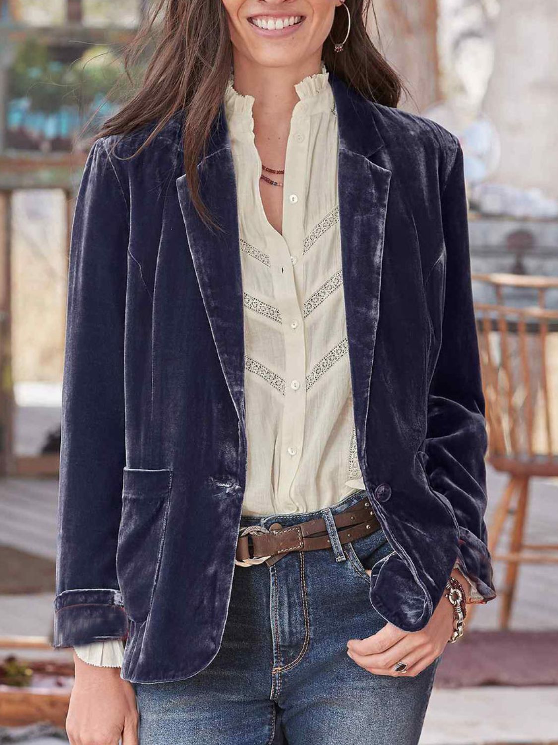 Pocketed Button Up Lapel Collar Blazer - felvior