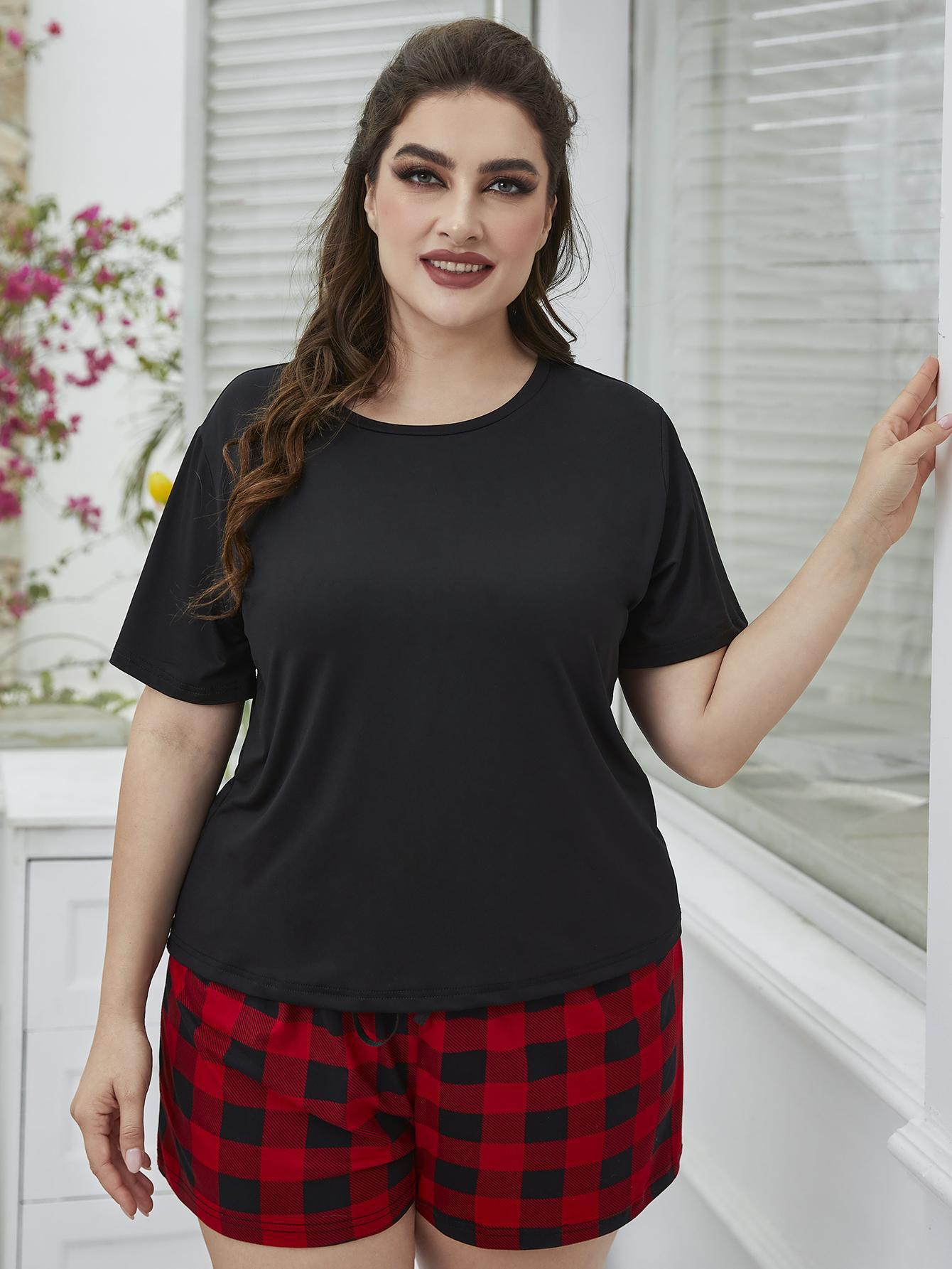 Plus Size Round Neck Tee Shirt and Plaid Shorts Lounge Set - felvior