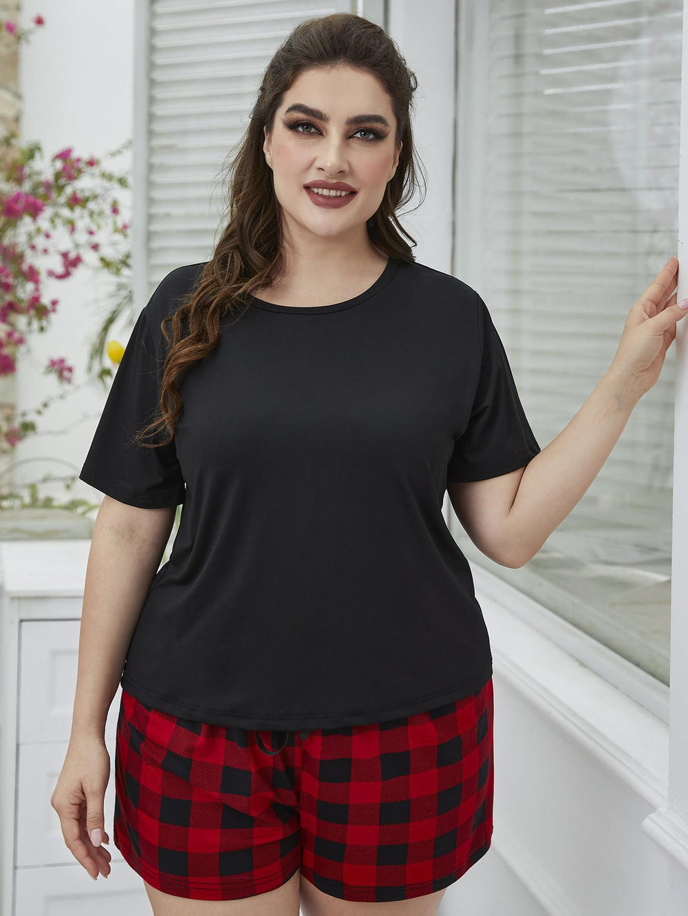 Plus Size Round Neck Tee Shirt and Plaid Shorts Lounge Set - felvior