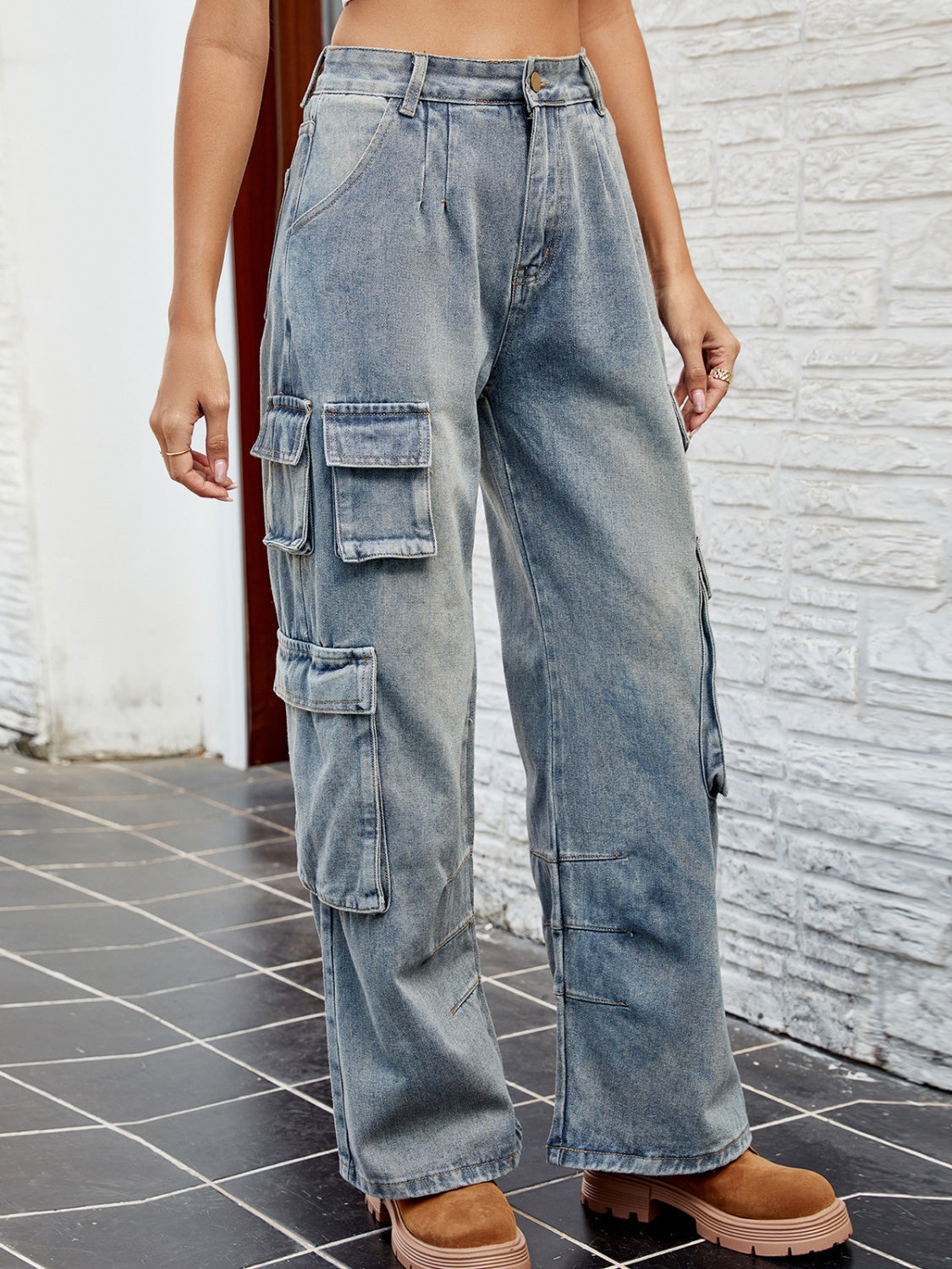 Washed Jeans with Pockets - felvior