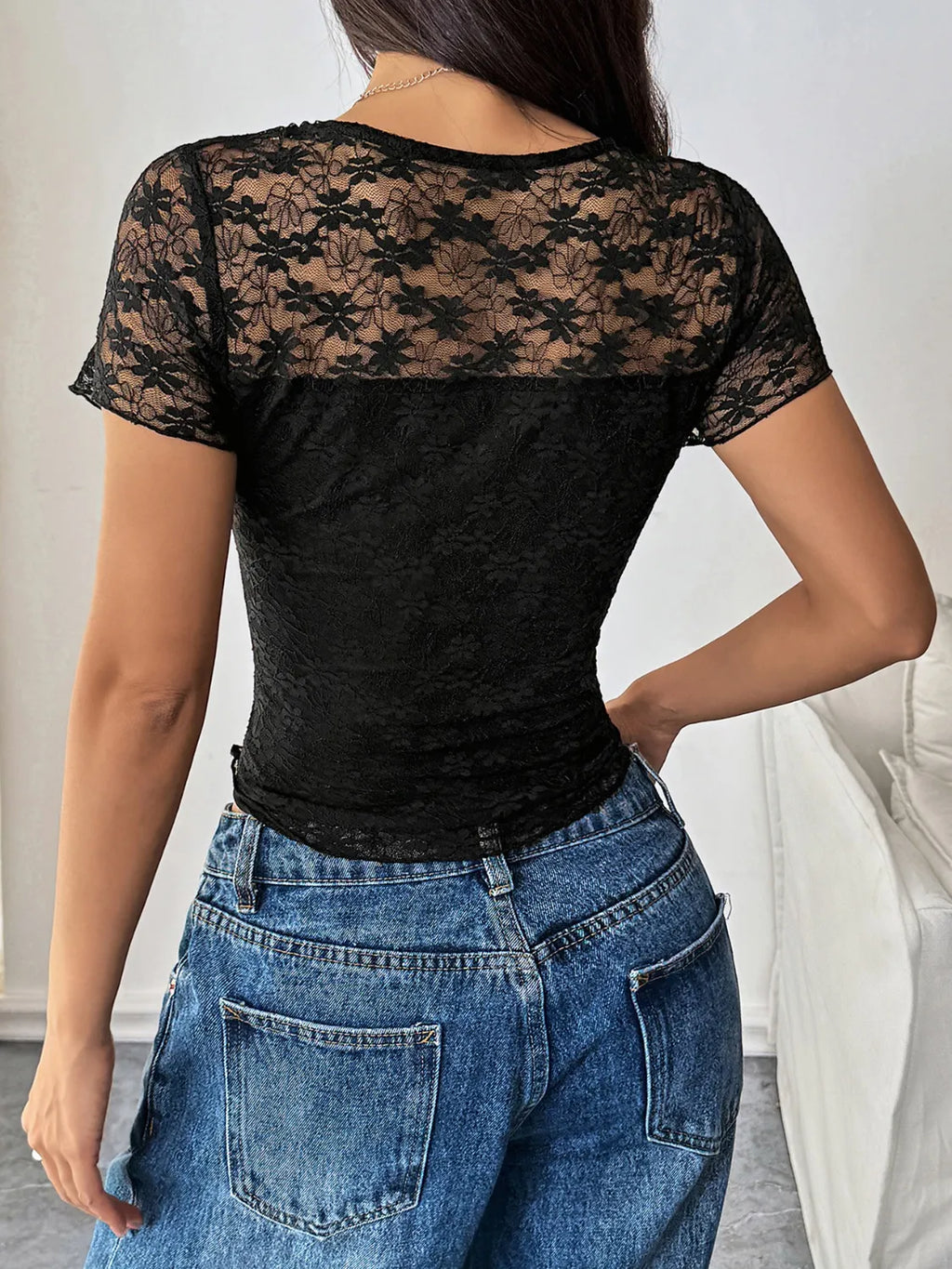 Lace Round Neck Short Sleeve Top
