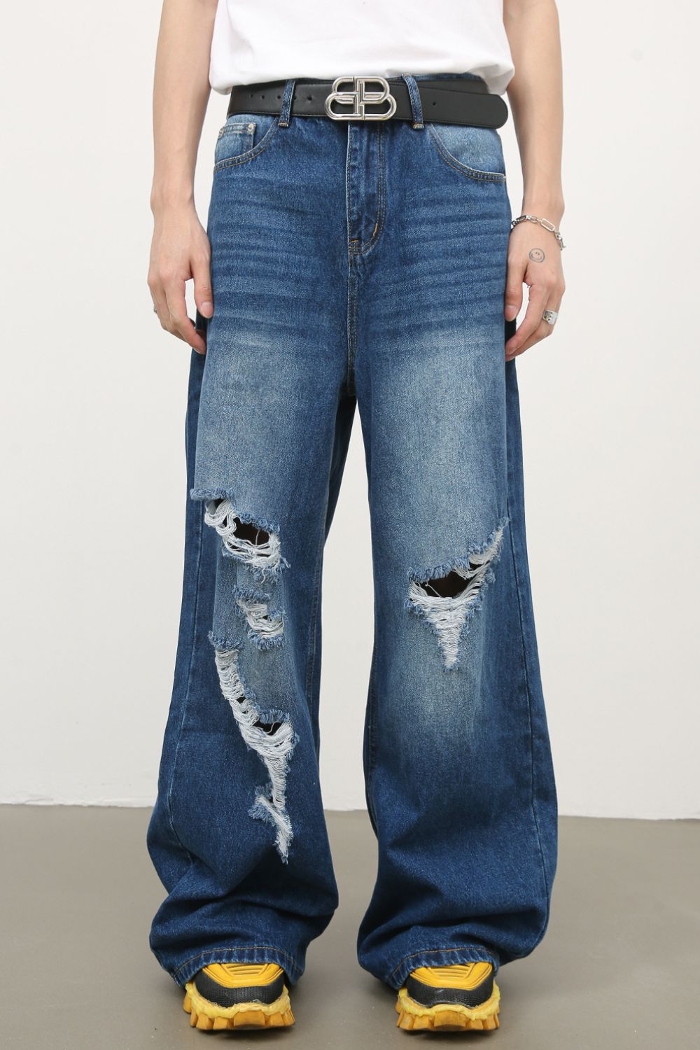 Men's Distressed Wide Leg Jeans