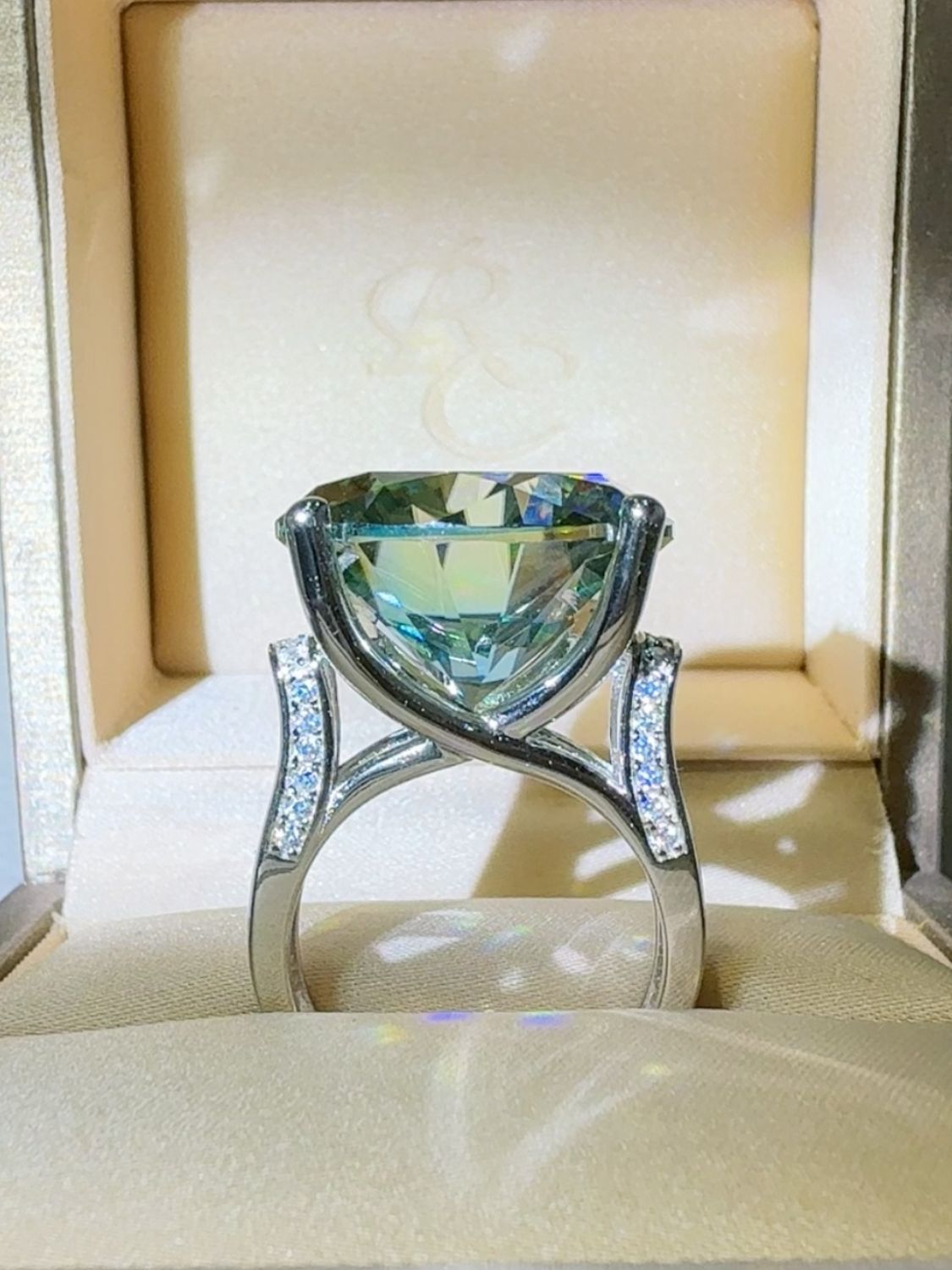 20 Carat Moissanite 925 Sterling Silver Ring - felvior
