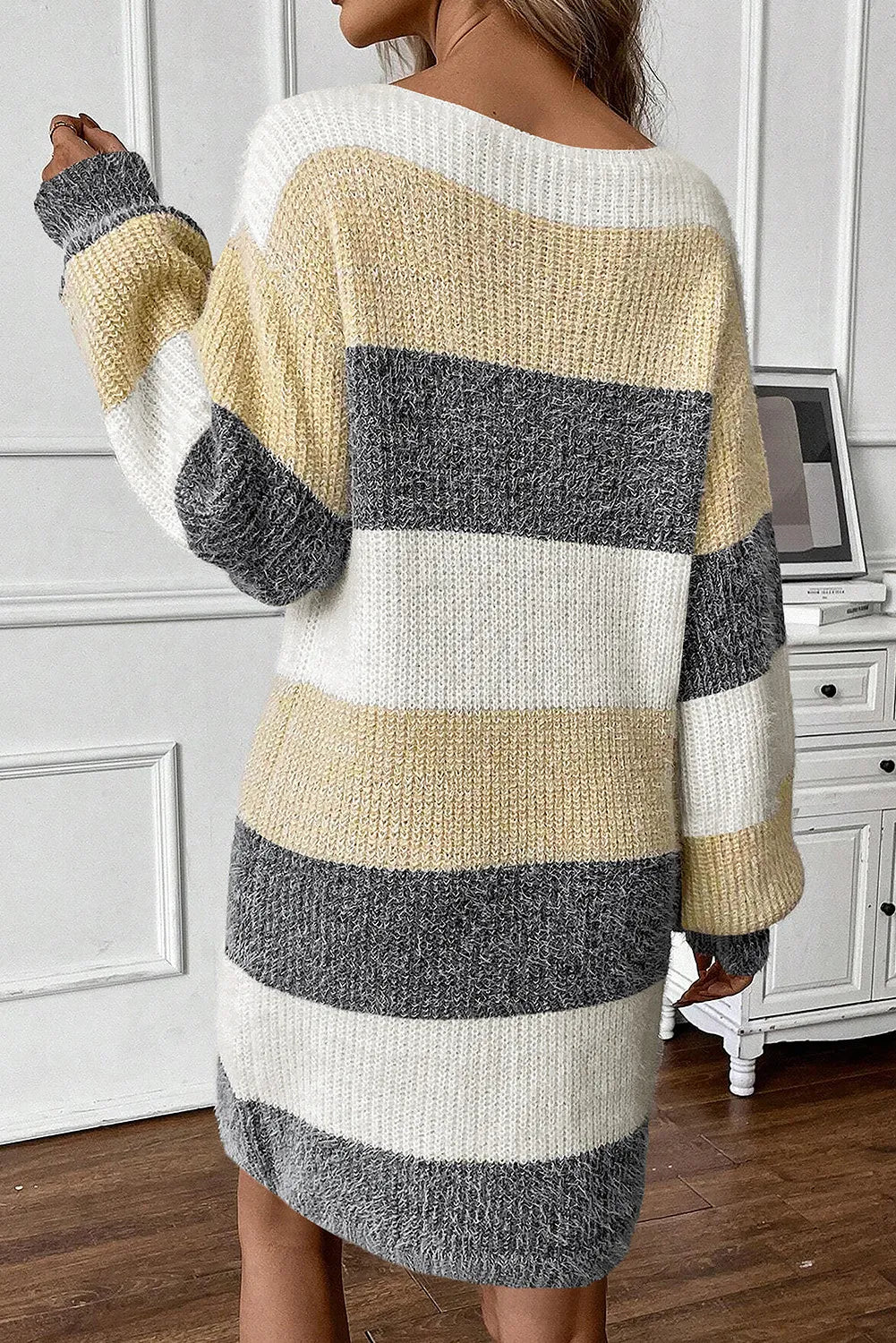Color Block Boat Neck Long Sleeve Sweater Dress - felvior