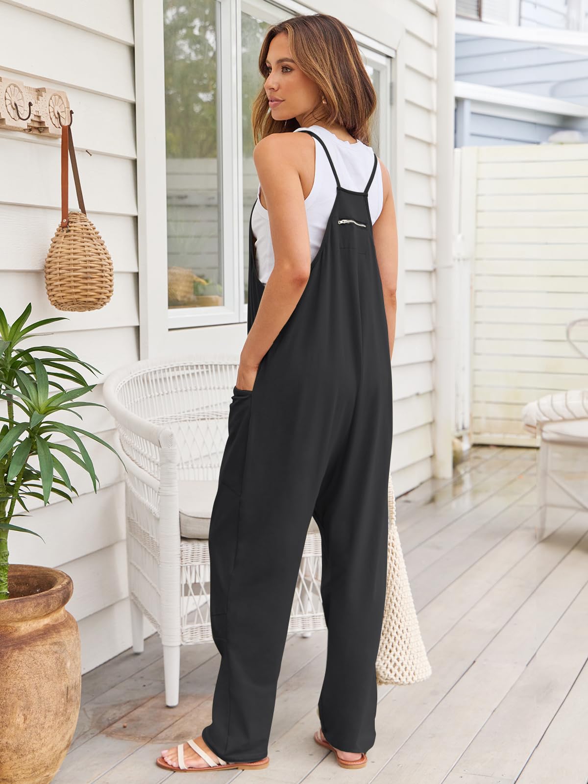 V-Neck Spaghetti Strap Jumpsuit - felvior