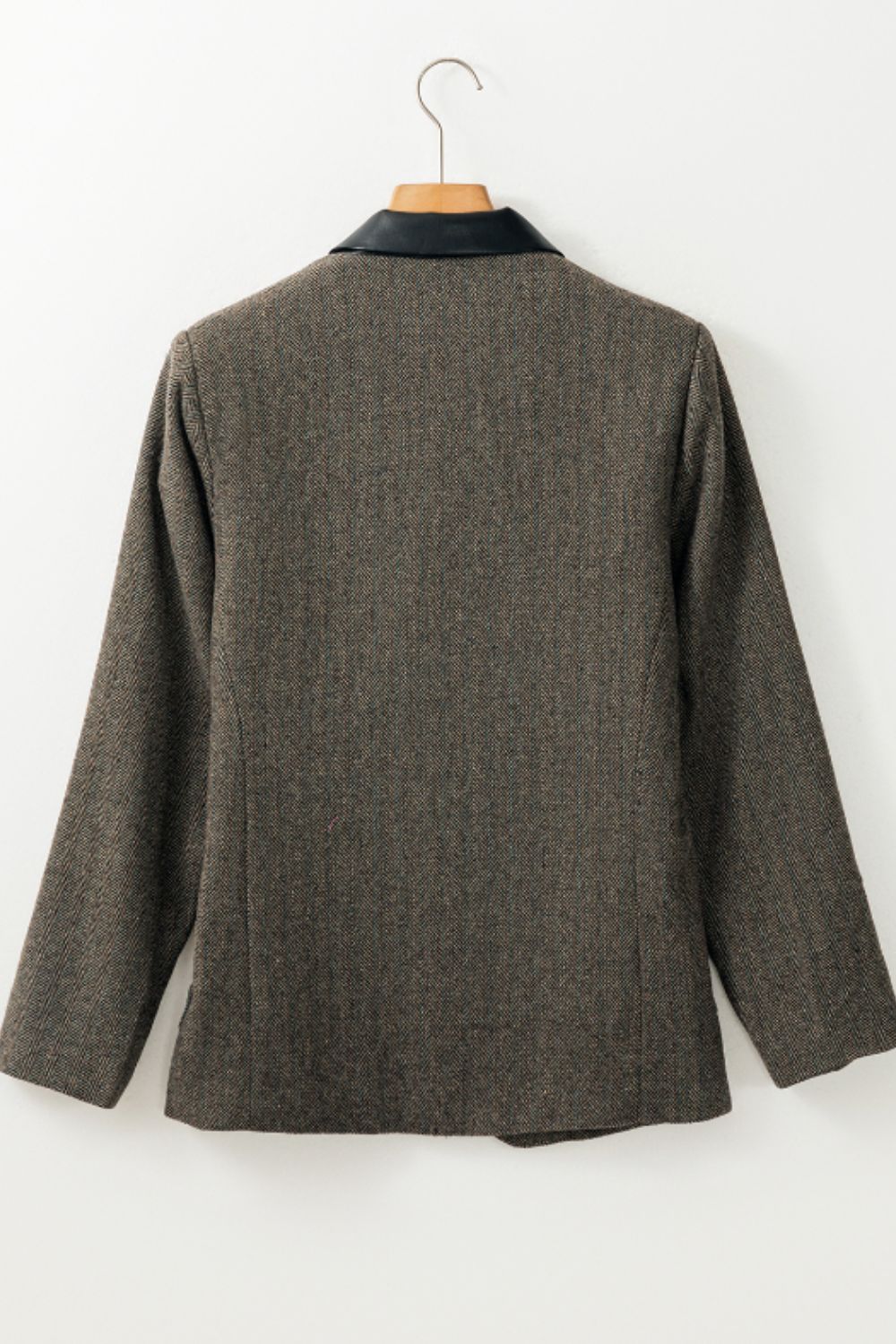 Pocketed Buttoned Long Sleeve Blazer - felvior