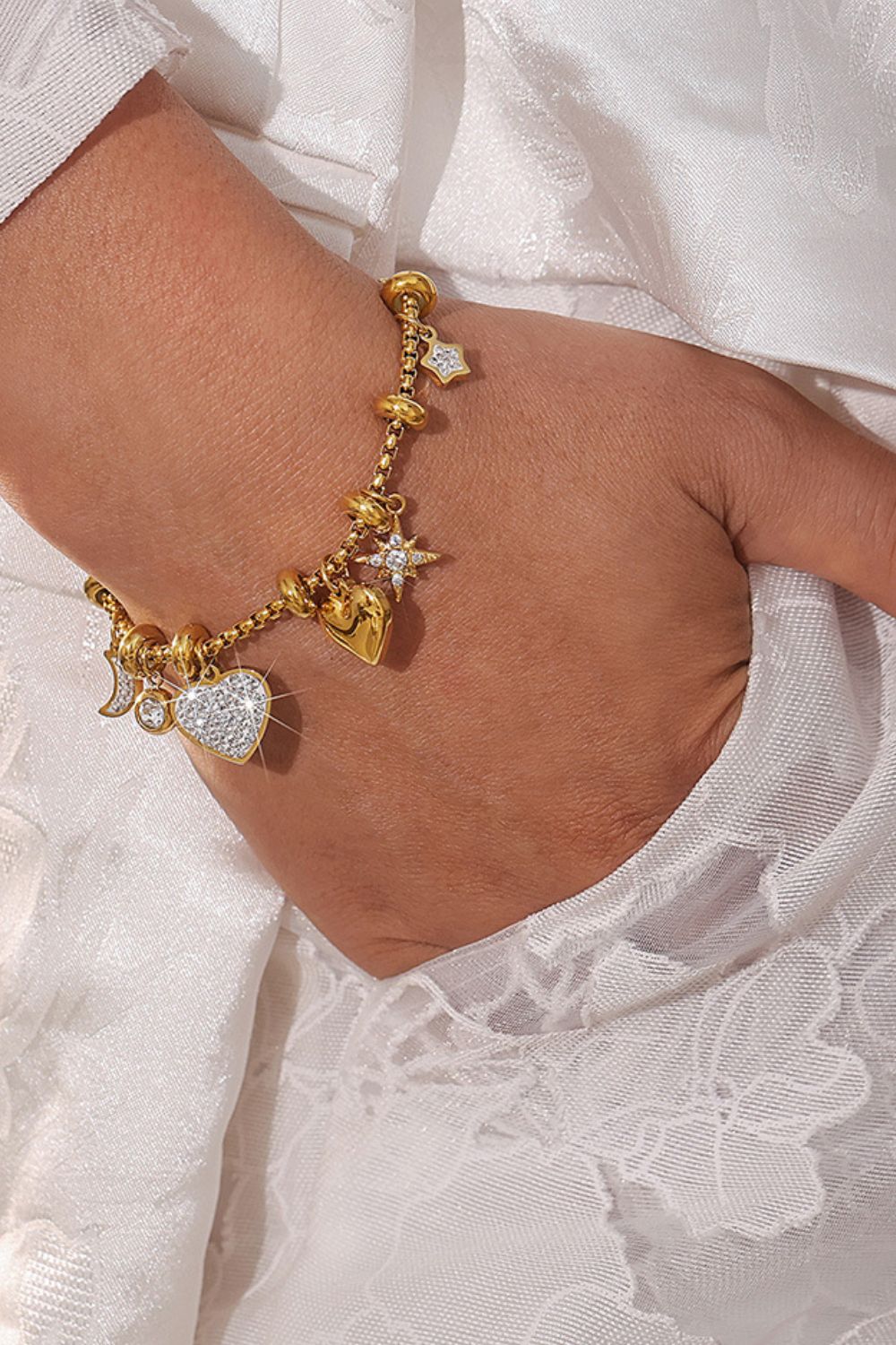 Titanium Steel Inland Zircon Heart Charm Bracelet Hauptbild