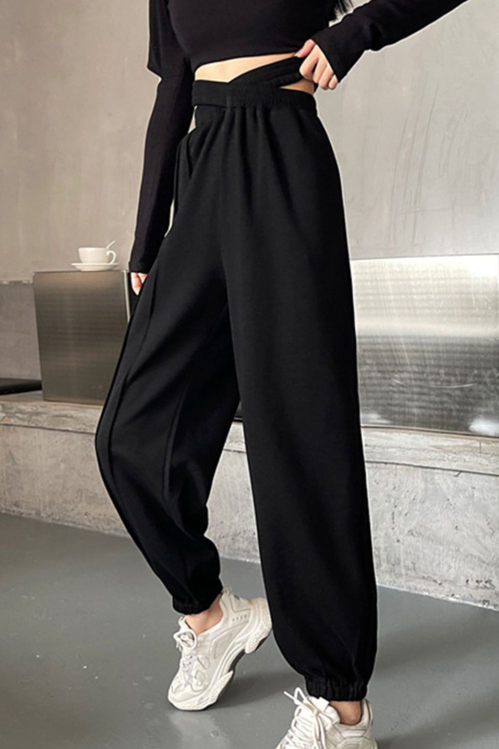 Crisscross Long Sweatpants - felvior