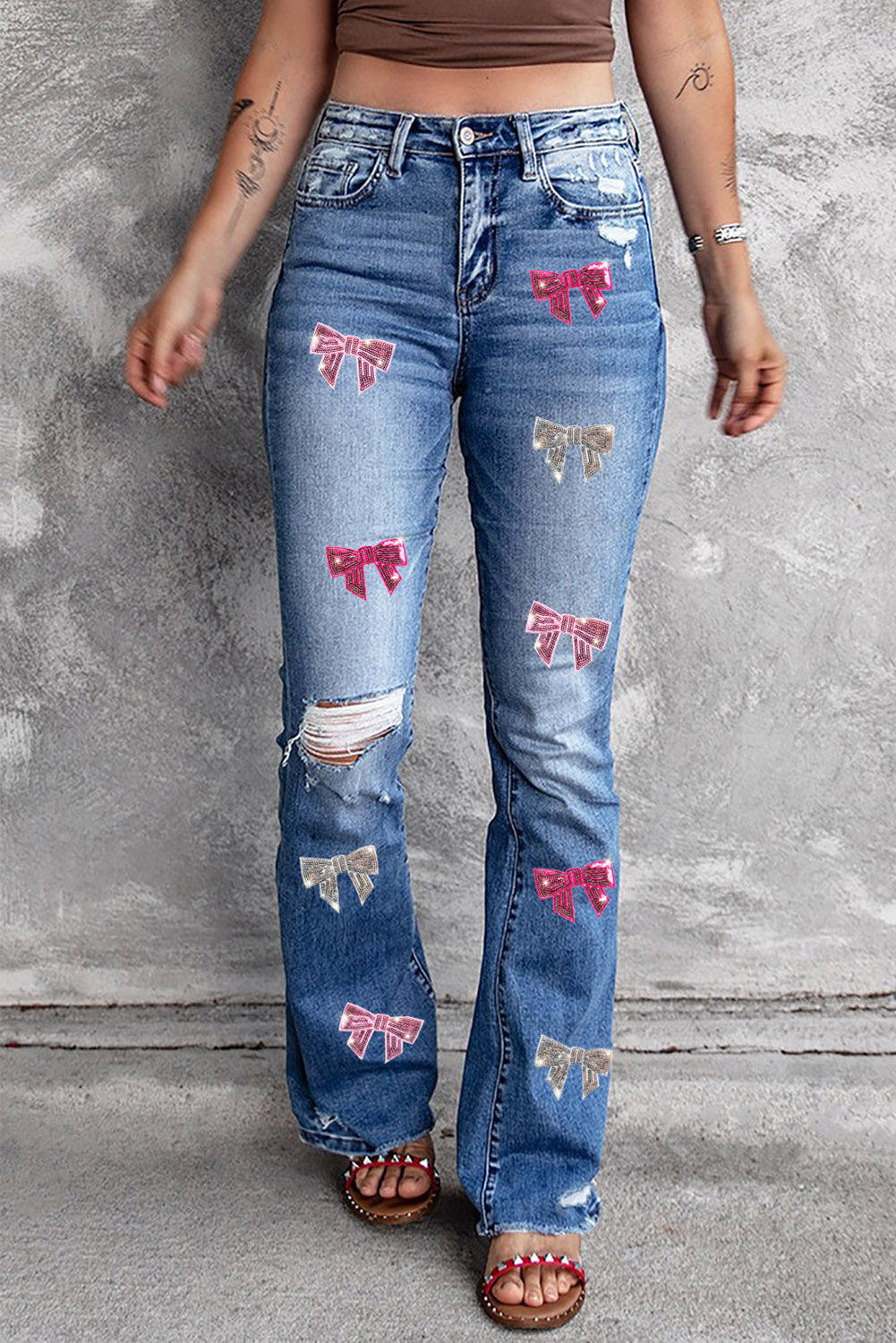 Sequin Bow Distressed Bootcut Jeans - felvior