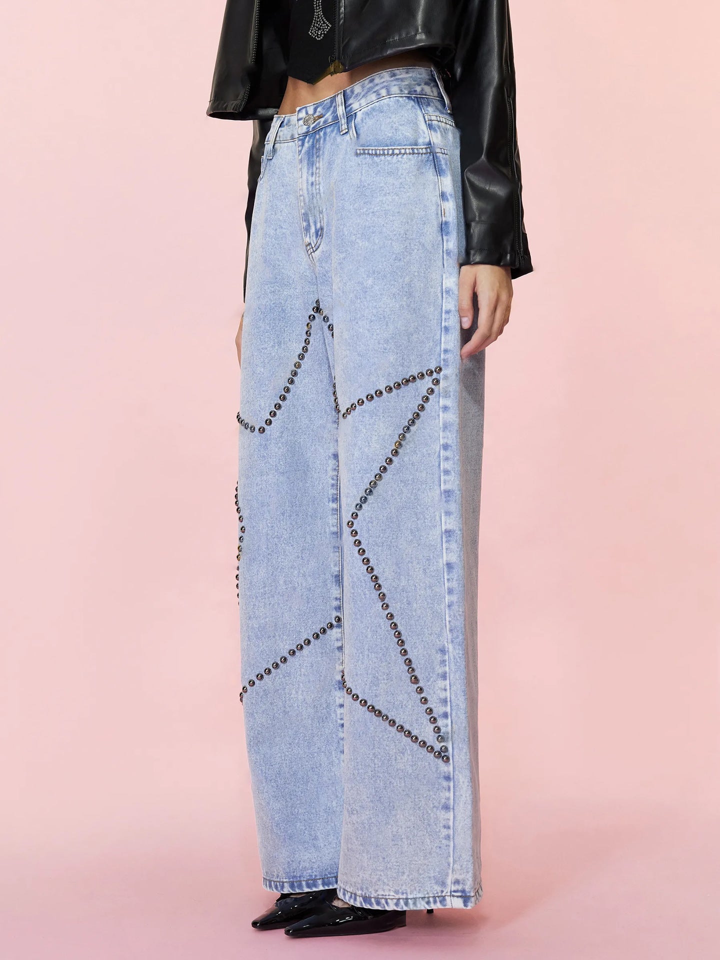 Studded Star Straight Jeans with Pockets - felvior