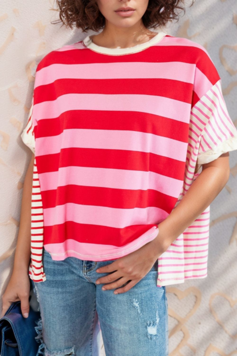 Stripe Side Slit Round Neck T-Shirt Hauptbild