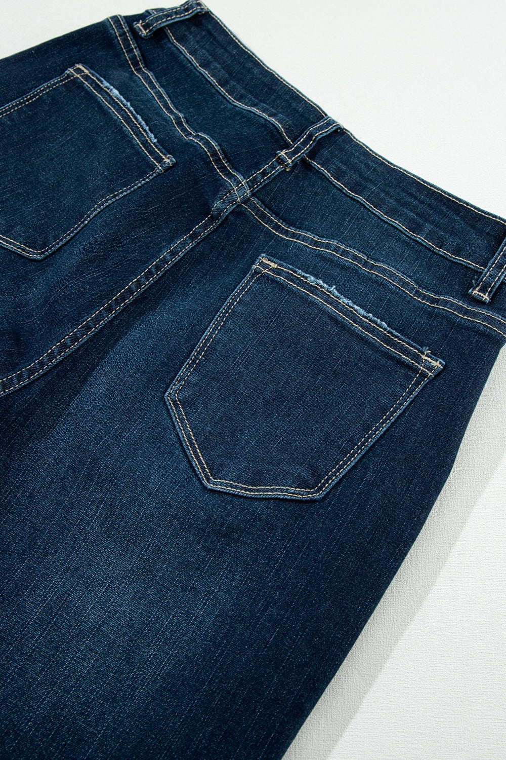 Distressed Wide Leg Jeans with Pockets - felvior