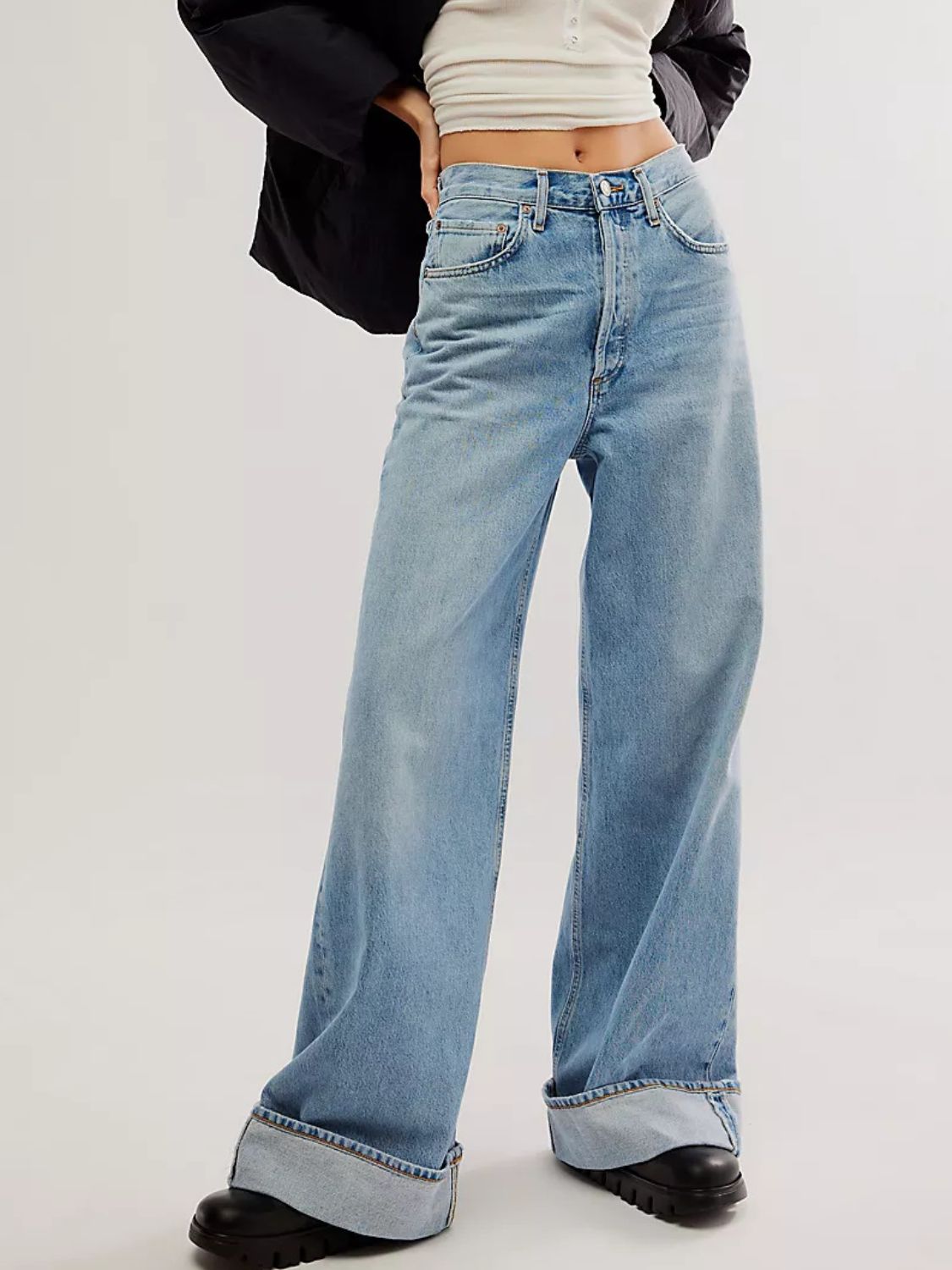 Cuffed Jeans with Pockets - felvior