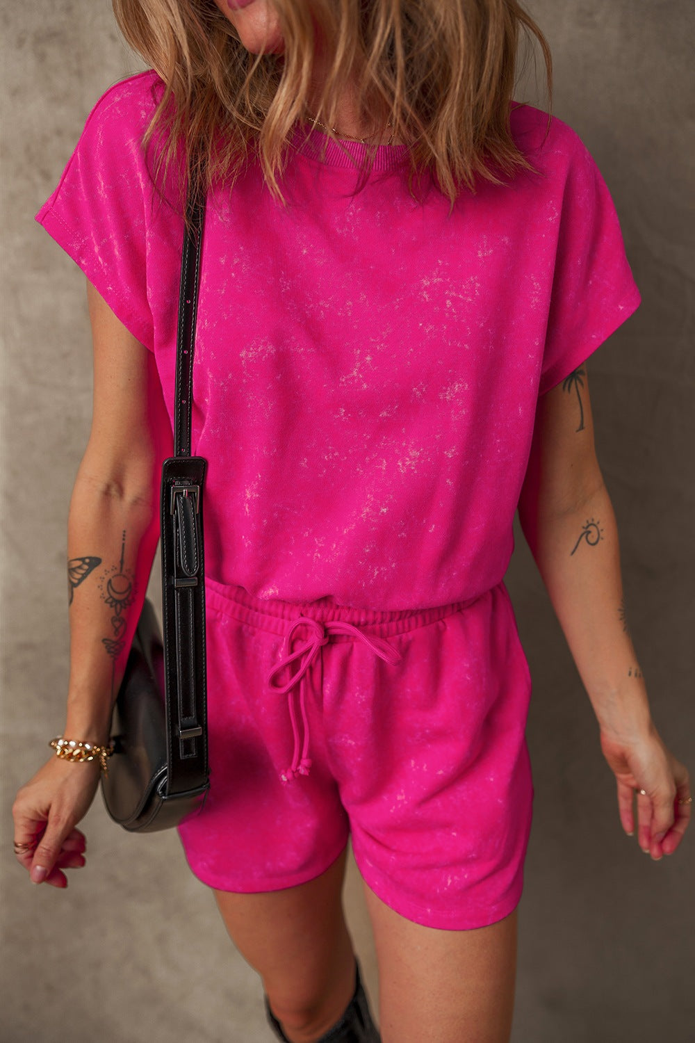 Mineral Wash Hollow Out Back Drawstring Waist Romper Hauptbild