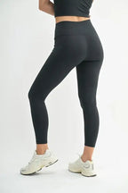 MONO B Venice Cloud Light Sculpt High-Waisted Leggings