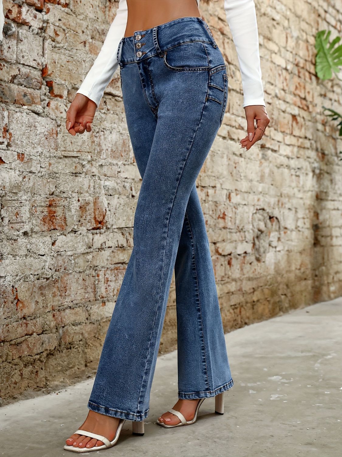 Bootcut Jeans with Pockets - felvior