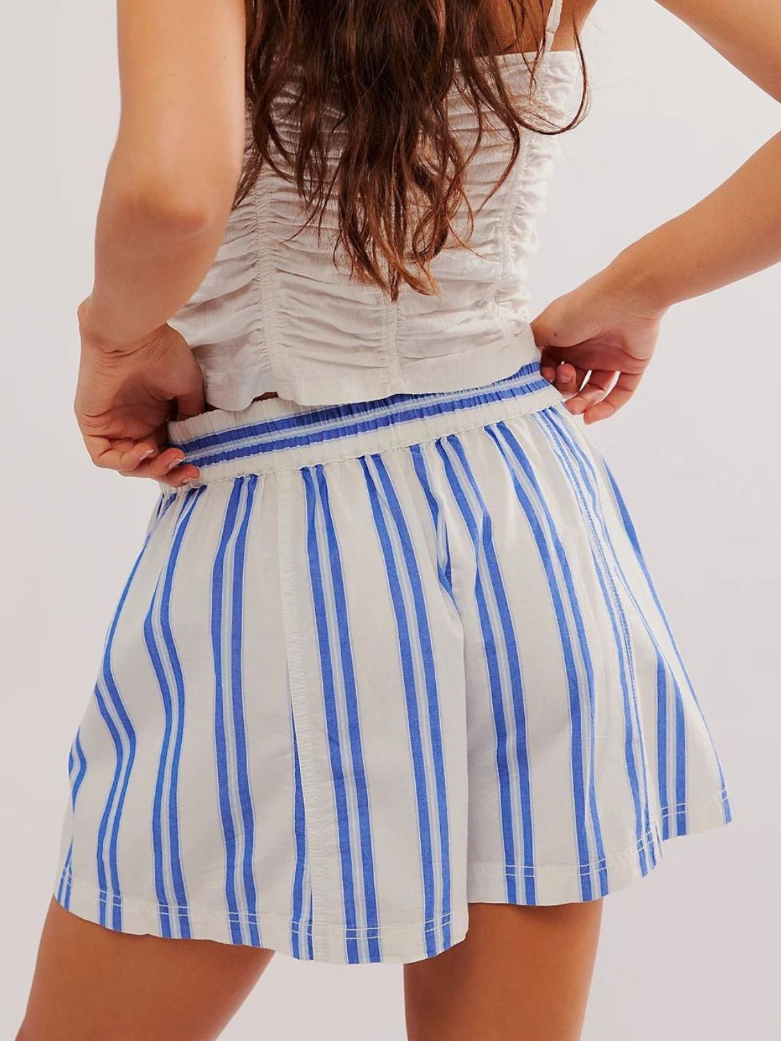Striped Elastic Waist Shorts - felvior
