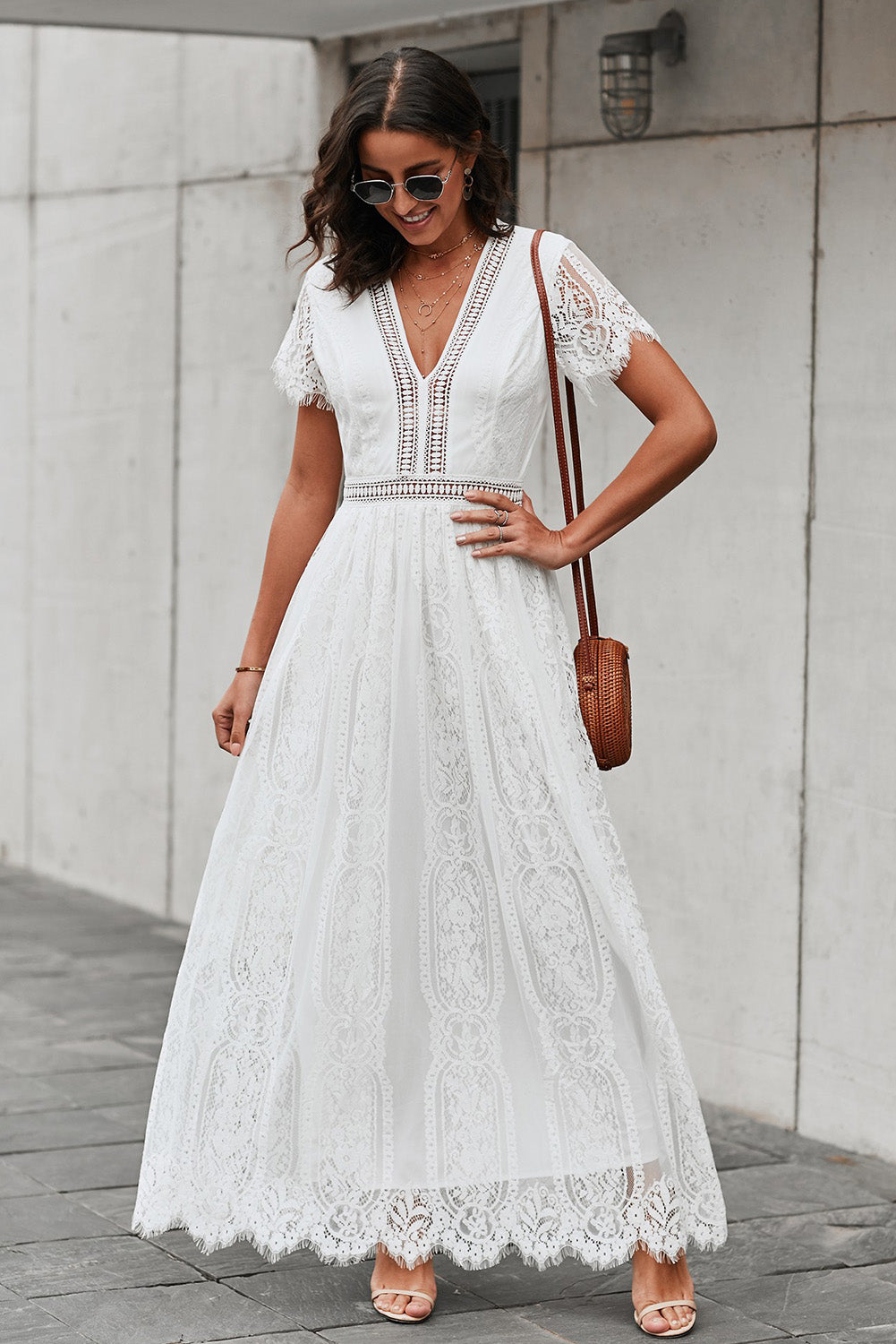 Scalloped Trim Lace Plunge Dress - felvior