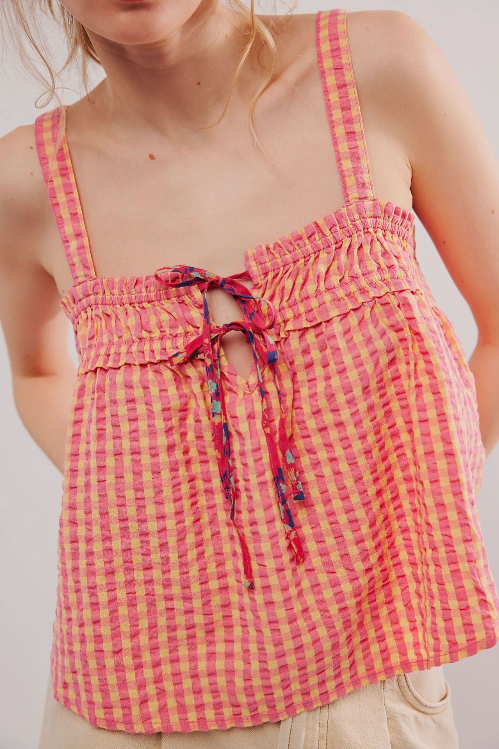 Tied Front Textured Square Neck Cami - felvior