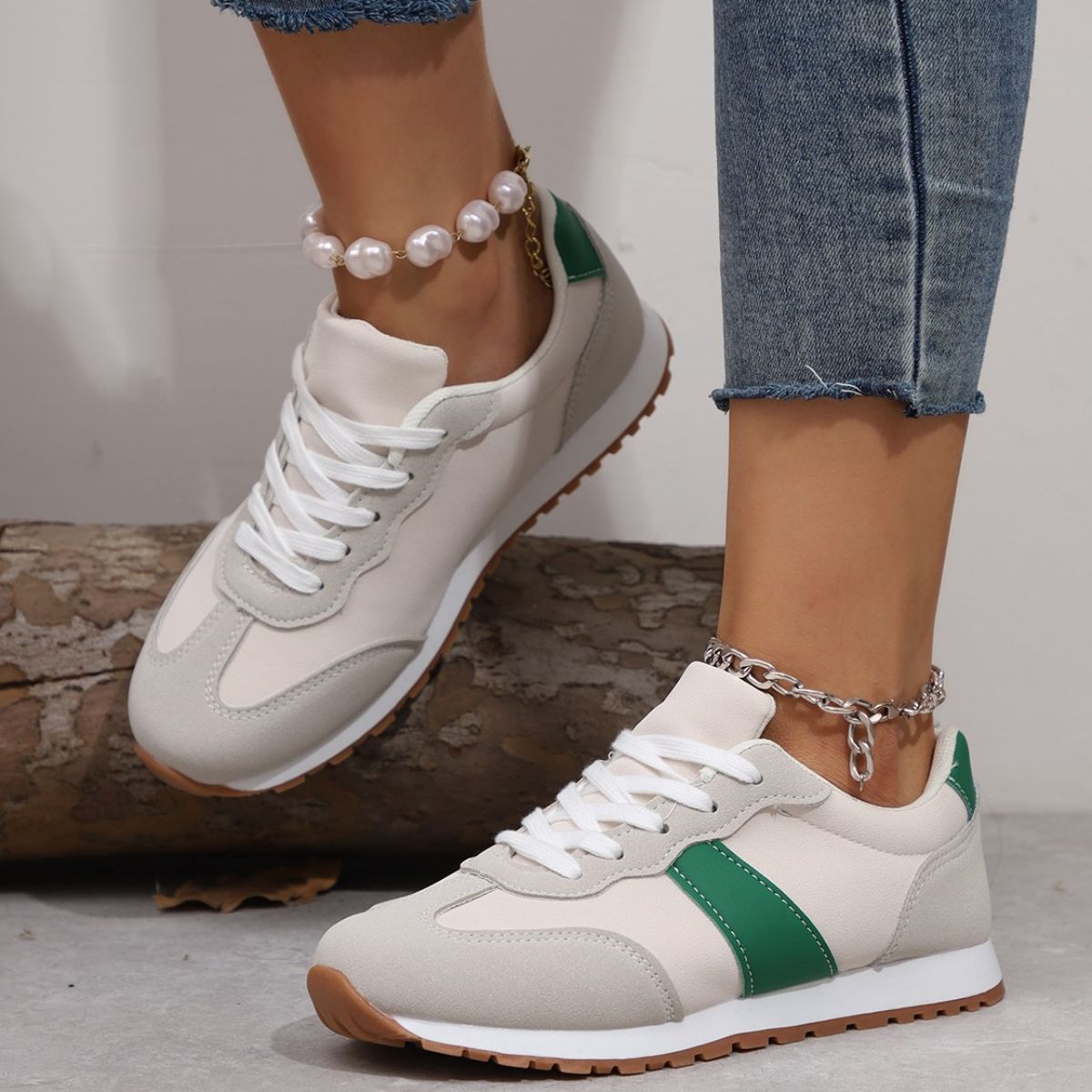 PU Leather Contrast Round Toe Flats Sneakers - felvior