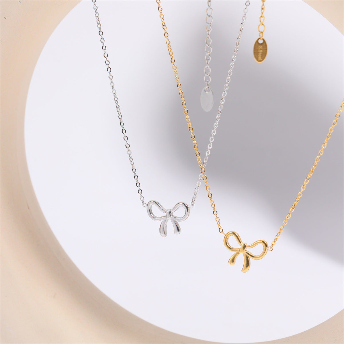 Titanium Steel Bow Pendant Necklace - felvior