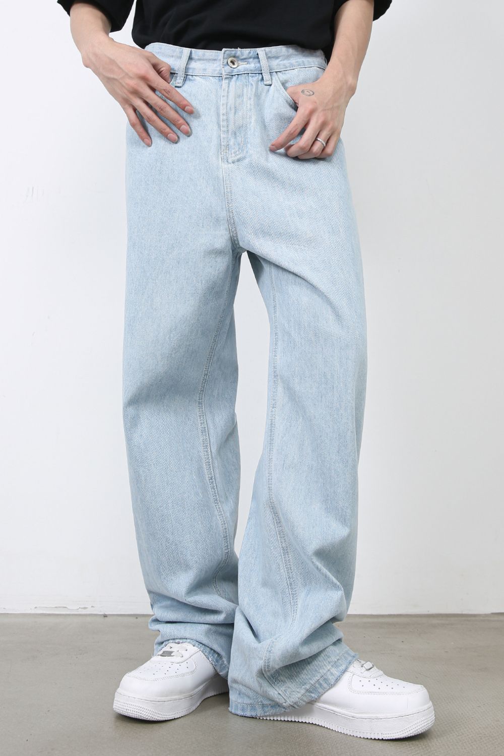 Men's Loose Fit Jeans with Pockets Hauptbild