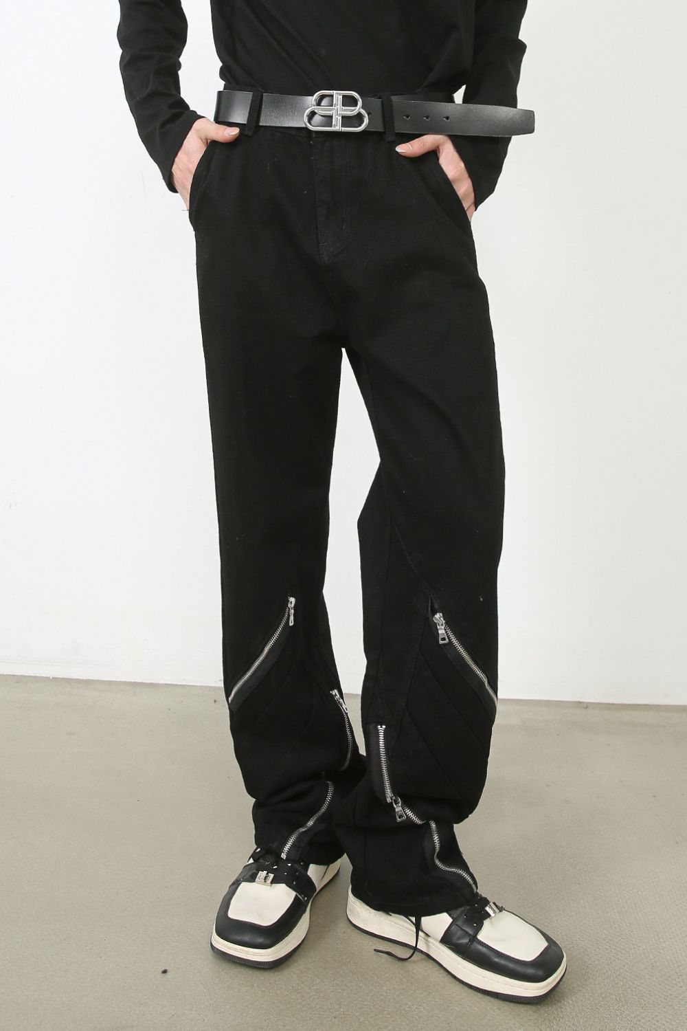 Men's Loose Fit Jeans