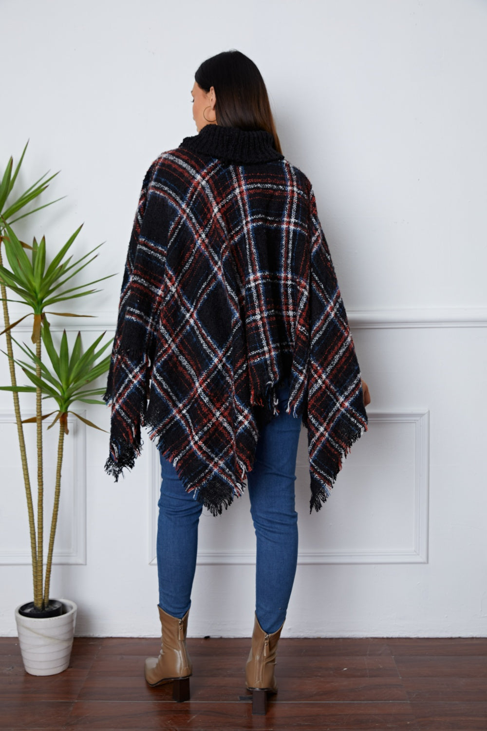 Shiny Turtleneck Plaid Raw Hem Sweater - felvior
