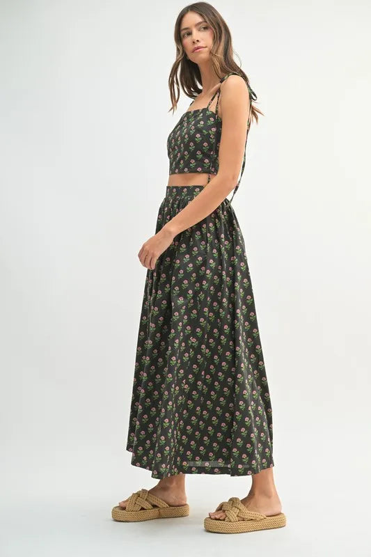 MABLE Floral Crop Top and Skirt Set - felvior