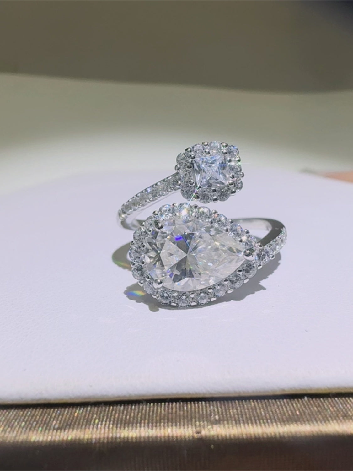 2 Carat Moissanite 925 Sterling Silver Bypass Ring - felvior