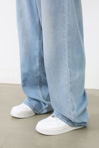 Men's Wide Leg Jeans with Pockets