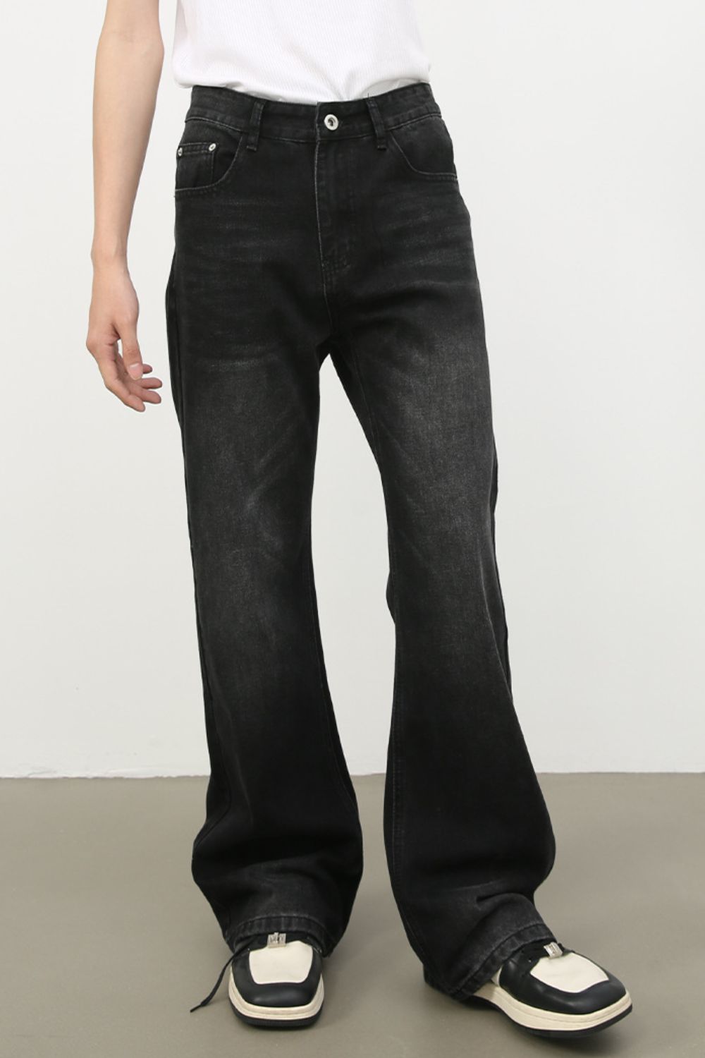 Men's Loose Fit Jeans