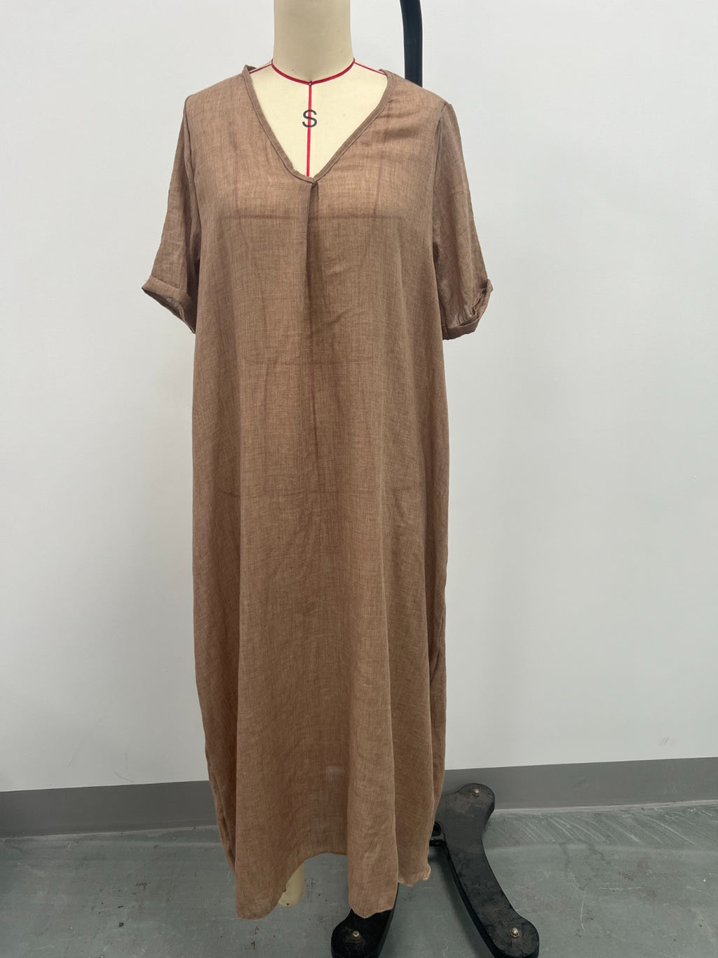 Full Size V-Neck Short Sleeve Midi Dress Plus Size