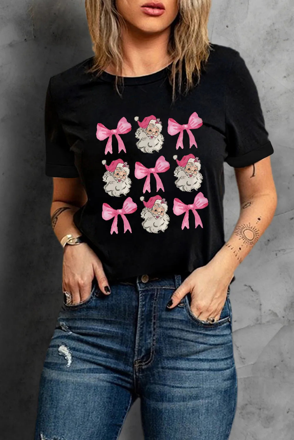 Santa & Bow Graphic Round Neck Short Sleeve T-Shirt - felvior